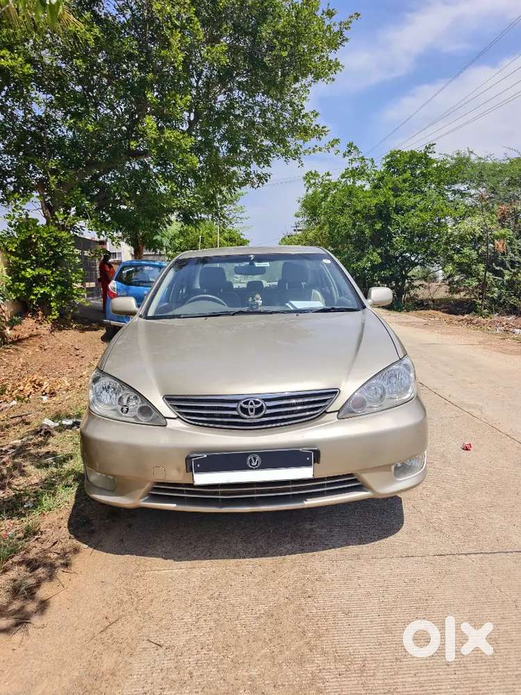 Toyota Camry 2006 Petrol Well Maintained