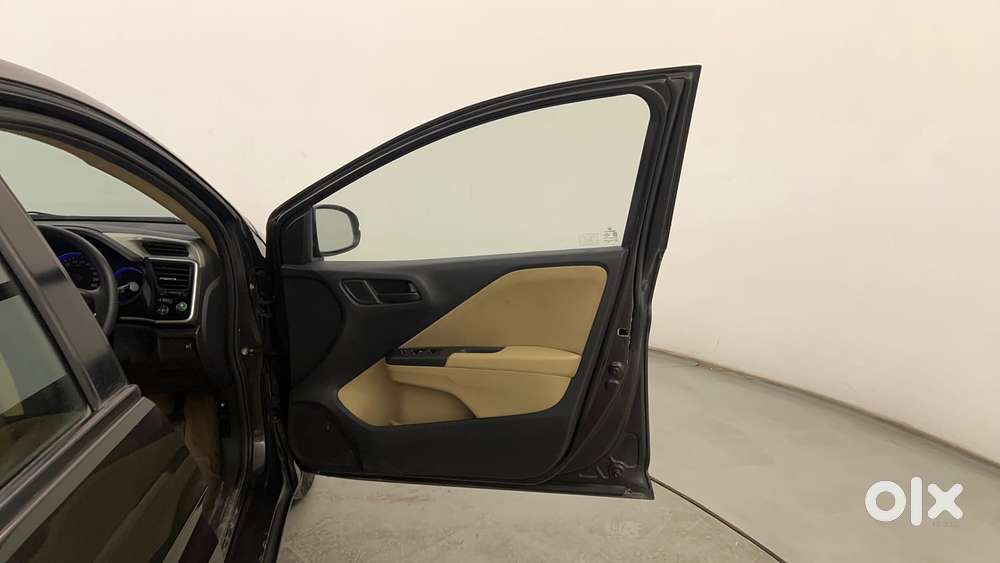 Honda City I-vtec Cvt Zx, 2016, Petrol