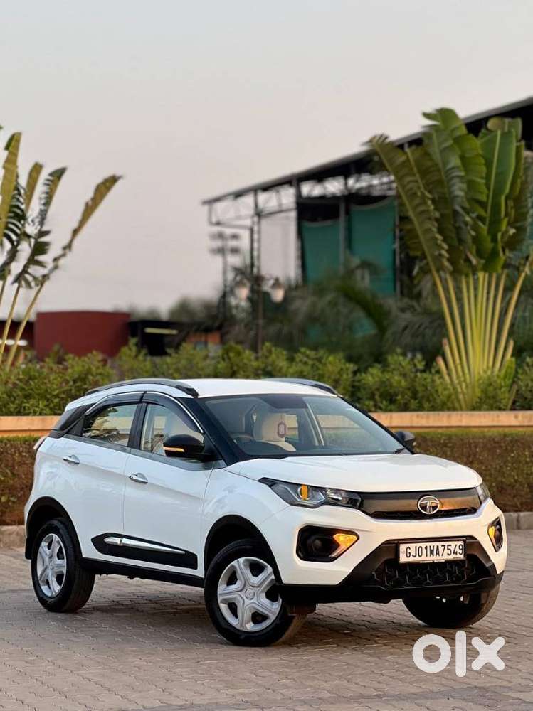 Tata Nexon 1.2 Revotron Xma Amt, 2021, Petrol