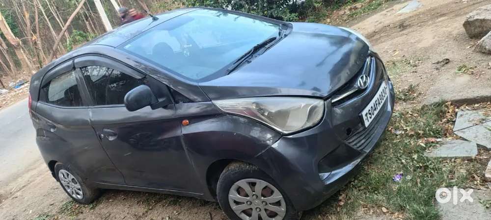 Hyundai Eon 2016 Petrol 100000 Km Driven