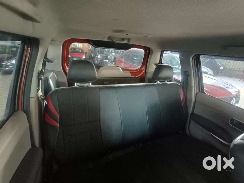 Mahindra Tuv 300 T8 Plus Amt, 2020, Diesel