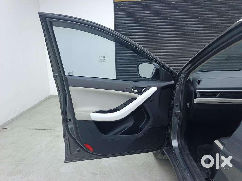 Tata Nexon Creative Plus 1.2 Revotron Petrol 6 Mt Dt, 2023, Petrol