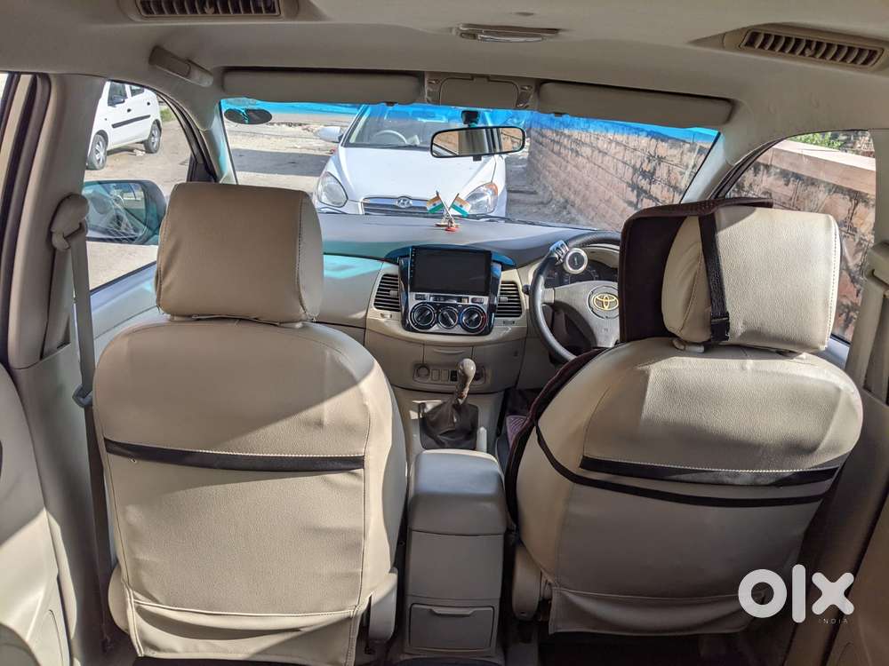 Toyota Innova 2.5 Gx 8 Str Bs-iii, 2009, Diesel