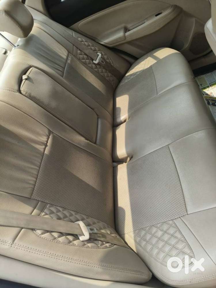 Maruti Suzuki Swift Dzire 1.3 Vxi, 2021, Petrol