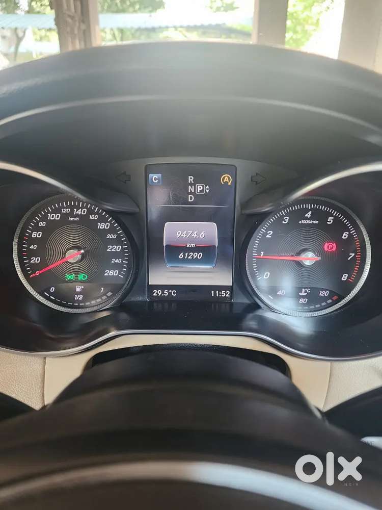 Mercedes-benz C-class 2015 Petrol 61k Km Celebrity Car