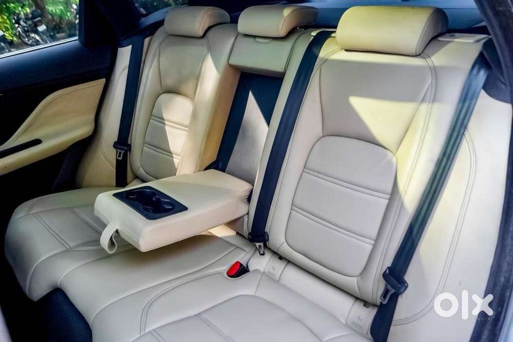 Jaguar F-pace 2.0 R Dynamic S, 2018, Diesel