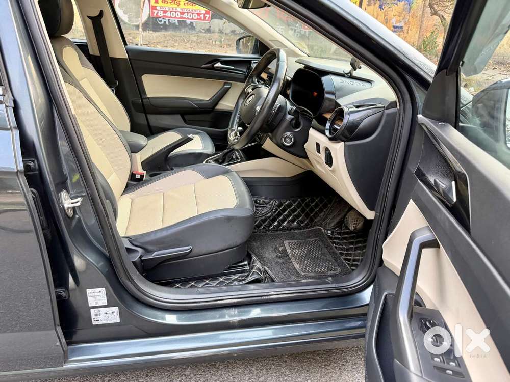 Skoda Slavia 1.0 Tsi Style At, 2022, Petrol