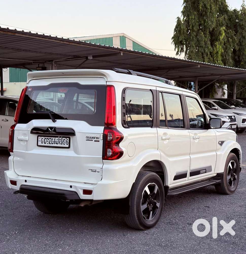 Mahindra Scorpio Classic 2.2 S Mt 7 Str, 2023, Diesel
