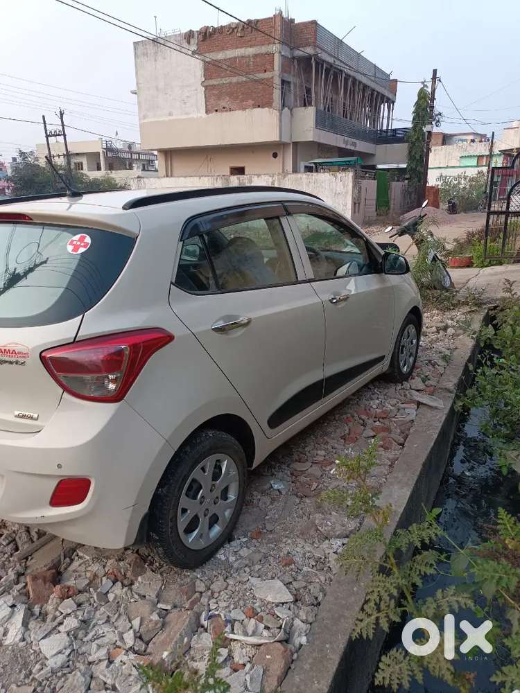 Hyundai Grand I10 2013 Diesel 81000 Km Driven