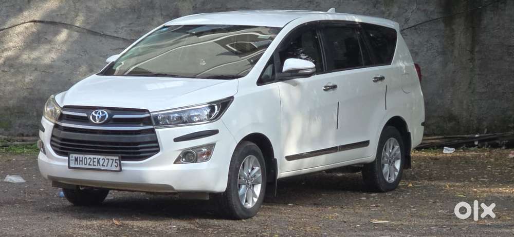 Toyota Innova Crysta 2.4 G Mt 8s, 2016, Diesel
