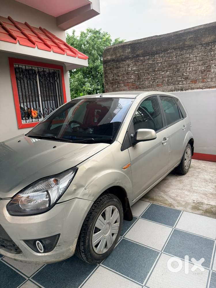 Ford Figo Petrol 2011