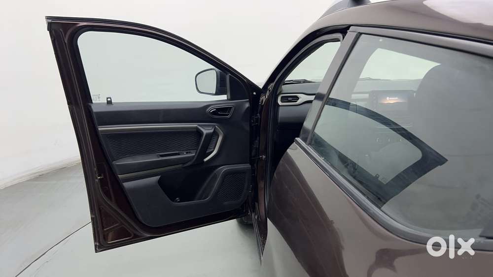 Renault Kiger Rxz Turbo Cvt, 2021, Petrol