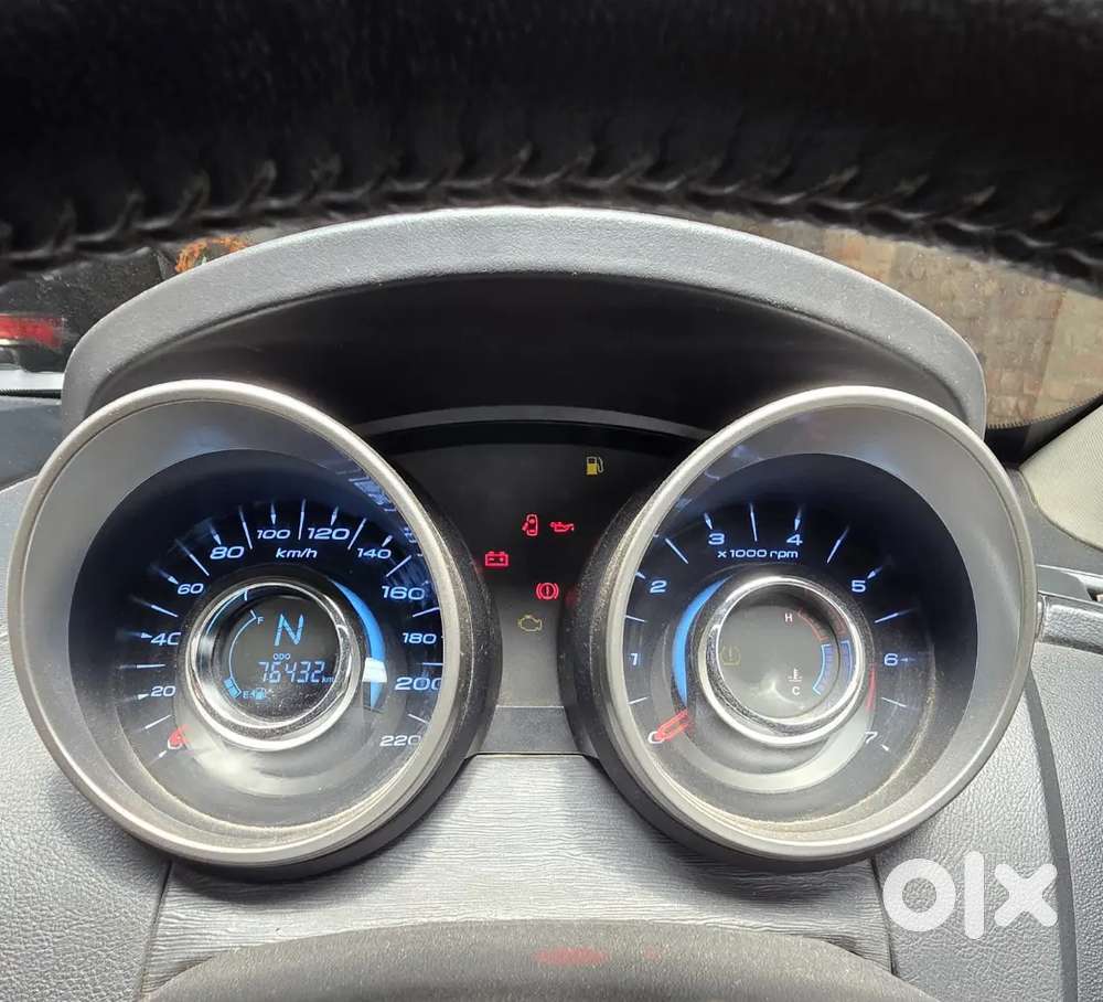 Mahindra Xuv500 2.2 W11 2018