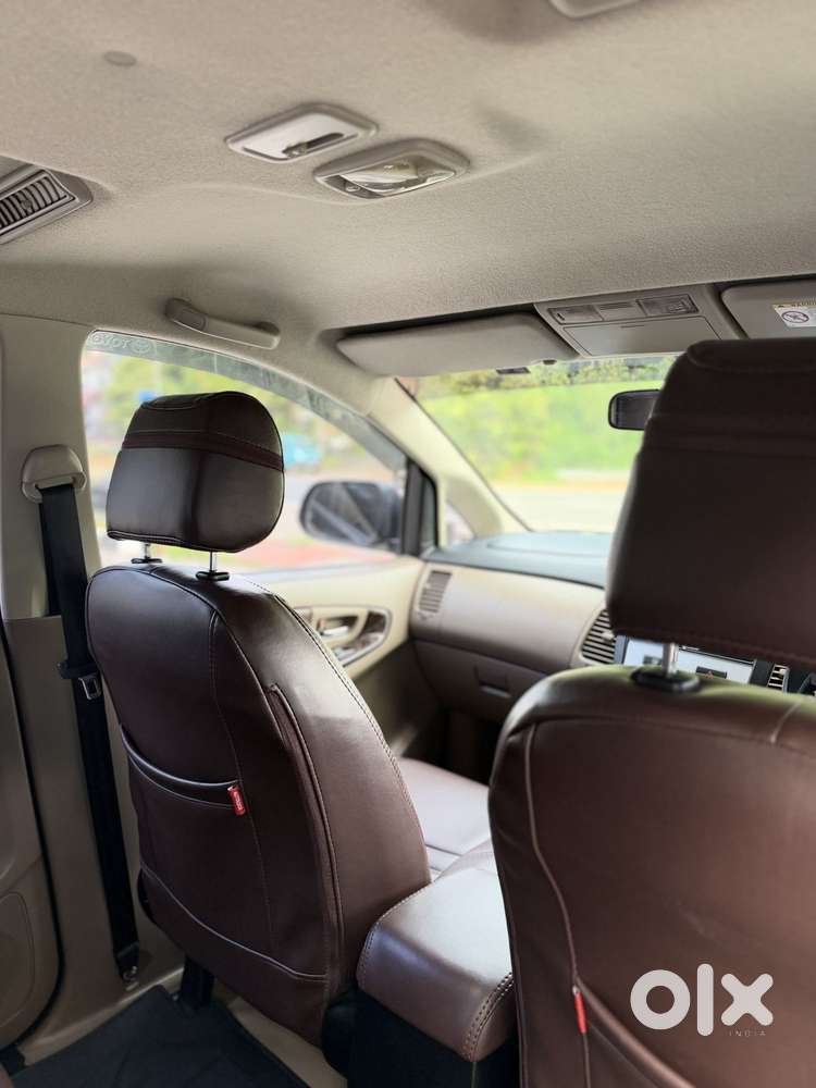 Toyota Innova 2.5 Vx 7 Str Bs-iii, 2015, Diesel