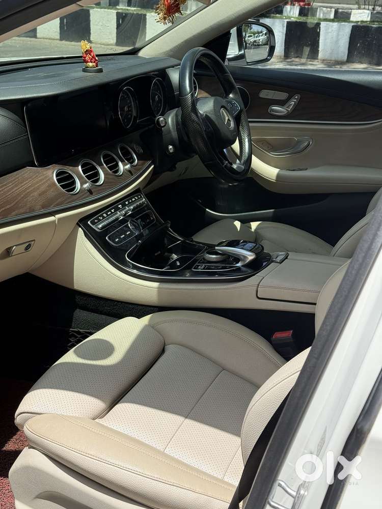 Mercedes-benz E-class E200 Lwb, 2017, Petrol