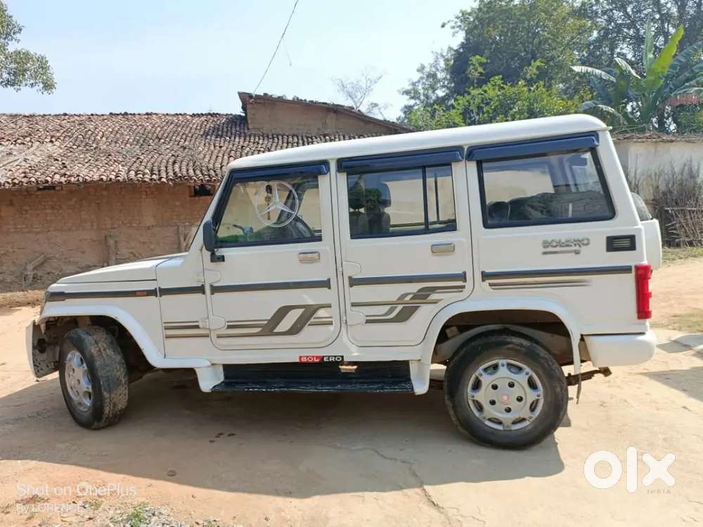 Mahindra Bolero 2012