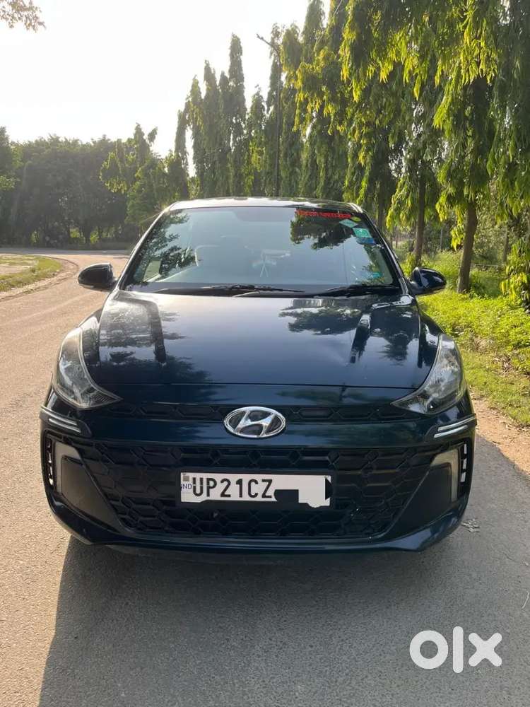 Selling My Hyundai Aura Cng 2023 Model Car