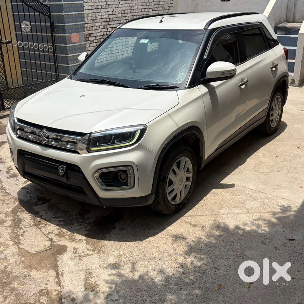Maruti Brezza Vxi At 2020 Model