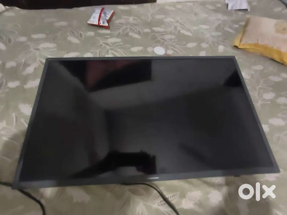 Samsung 32 insh tv not working display full good
