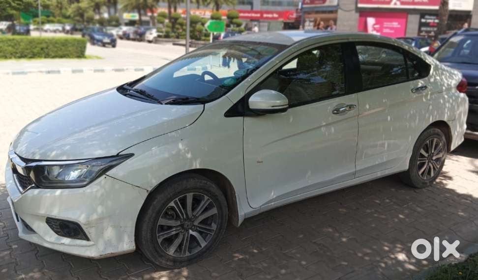 Honda City I-vtec V, 2018, Petrol
