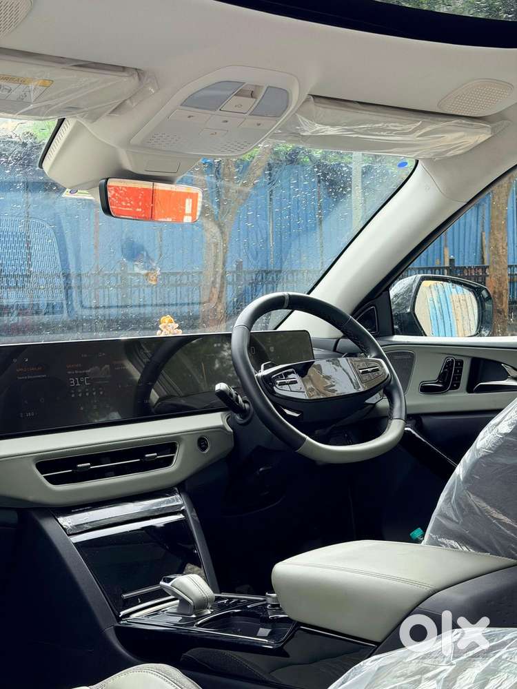 Mahindra Xev 9e Pack Two, 2025, Electric