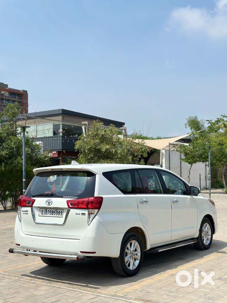 Toyota Innova Crysta 2.4 Vx Mt 8s, 2018, Diesel
