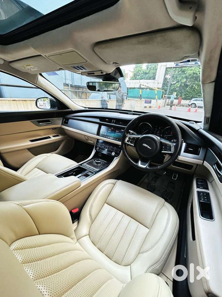 Jaguar Xf 2.0 Petrol Prestige, 2019, Petrol