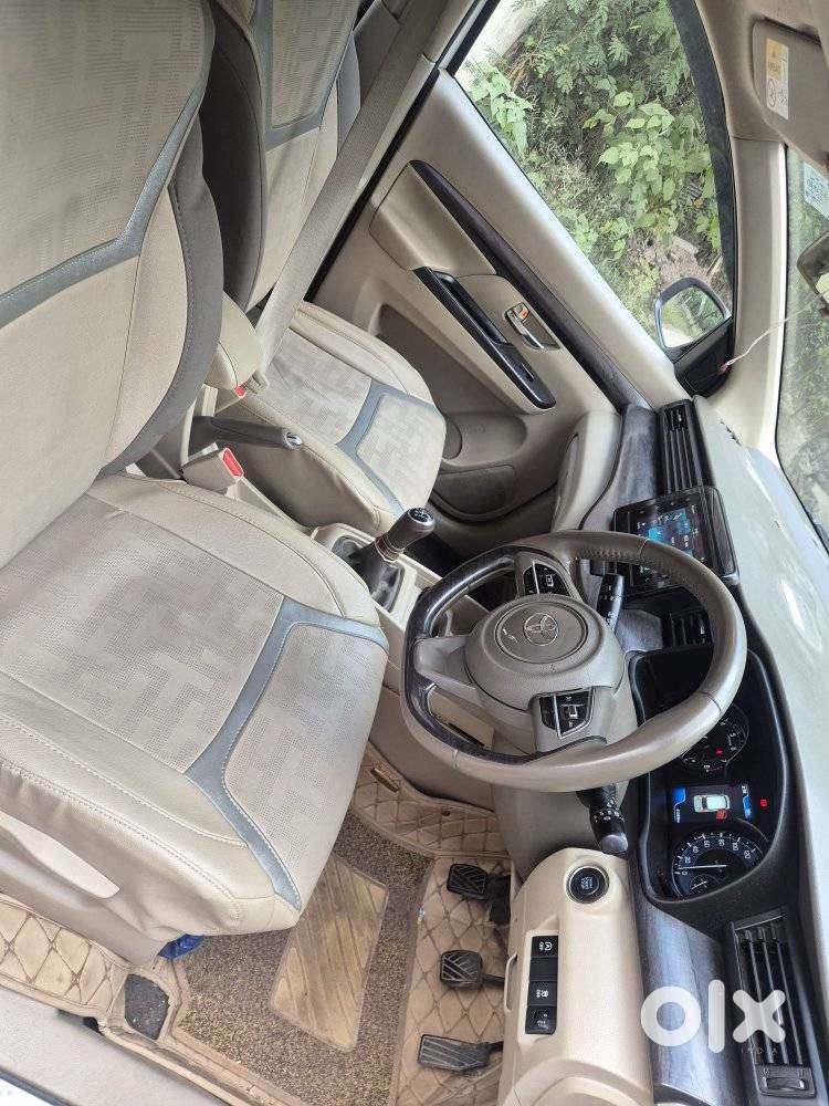 Toyota Rumion V Mt, 2024, Petrol