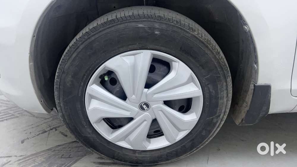 Maruti Suzuki Swift Vvt Vxi, 2015, Petrol
