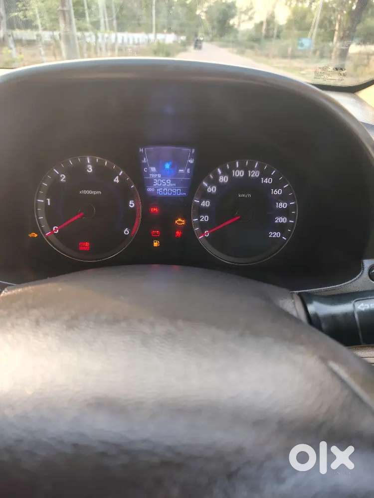 Hyundai Verna 1.6 Sx Top End