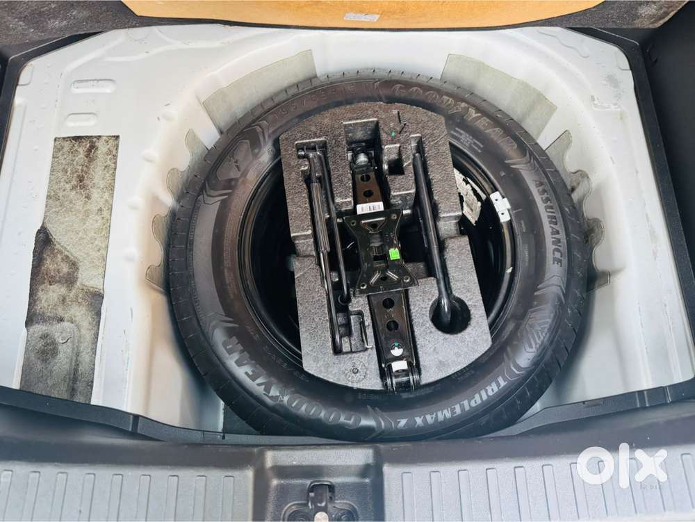 Volkswagen Taigun Topline 1.0 Tsi At (electric Seats), 2022, Petrol