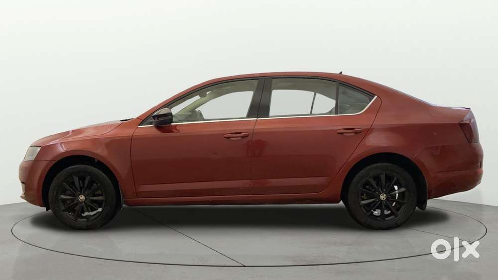 Skoda Octavia 1.8 Tsi At Style Plus, 2017, Petrol