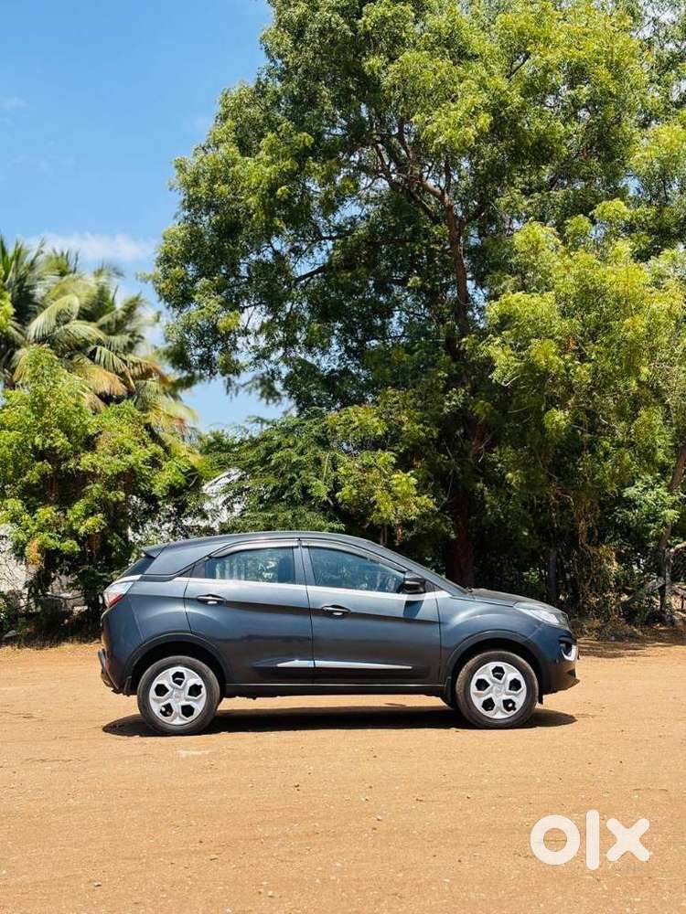 Tata Nexon 1.5 Revotorq Xm (s), 2018, Diesel