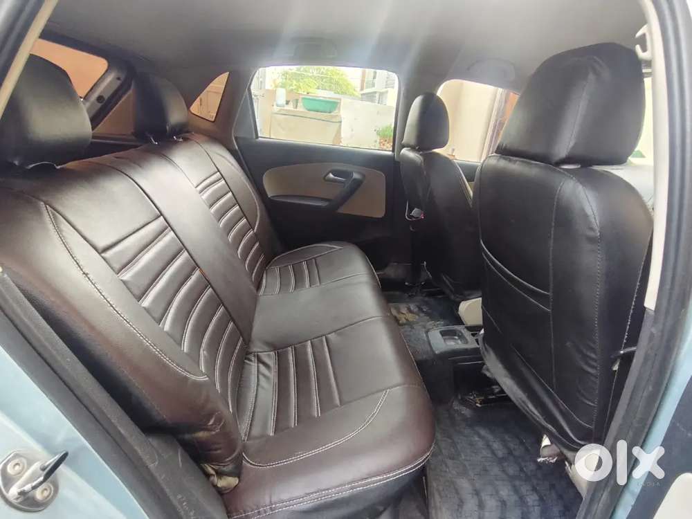 Volkswagen Crosspolo 2012 Car