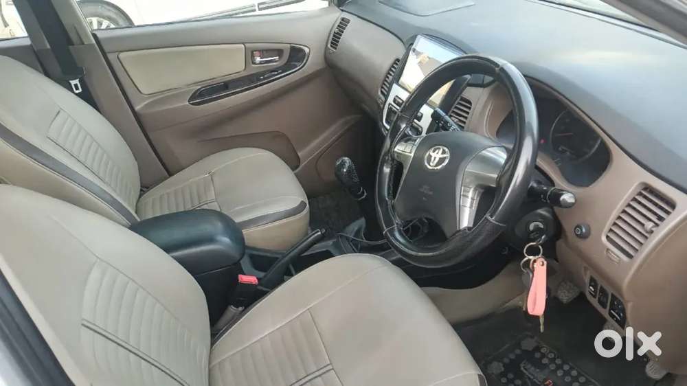 Toyota Innova Hycross 2015 Diesel 260063 Km Driven
