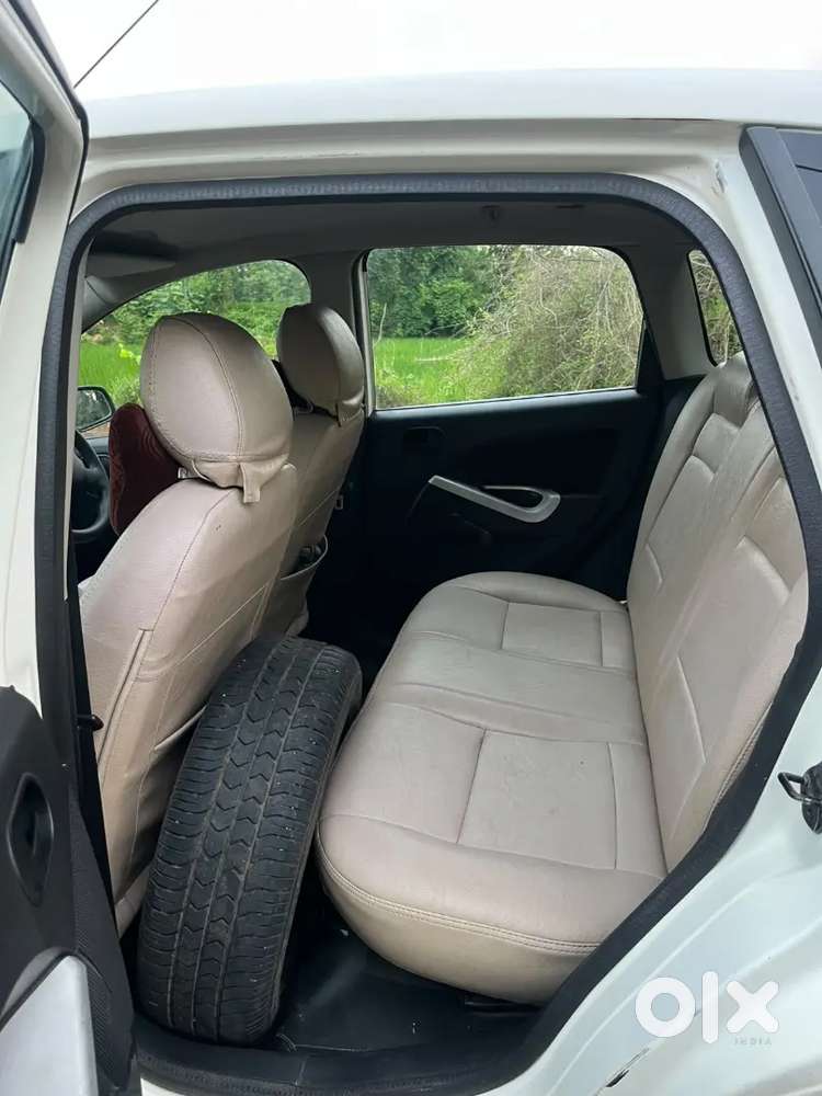 Ford Figo 2012 Petrol Zxi