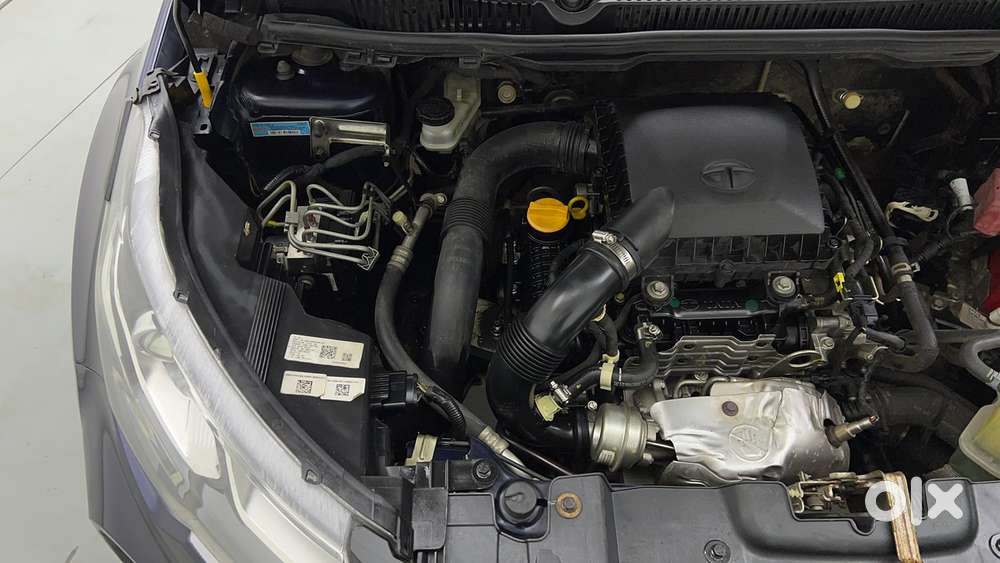 Tata Nexon Xz Plus (hs), 2022, Petrol