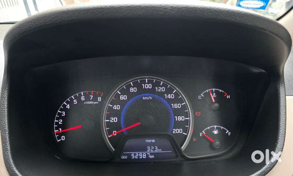 Hyundai Grand I10 Sportz, 2014, Petrol