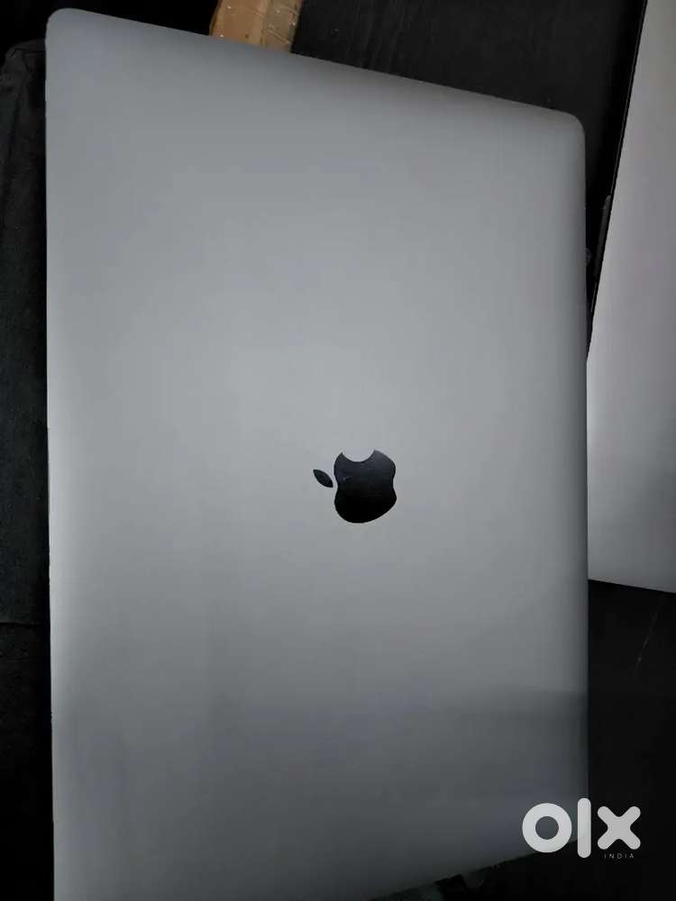 MacBook 2019 pro 16 inch