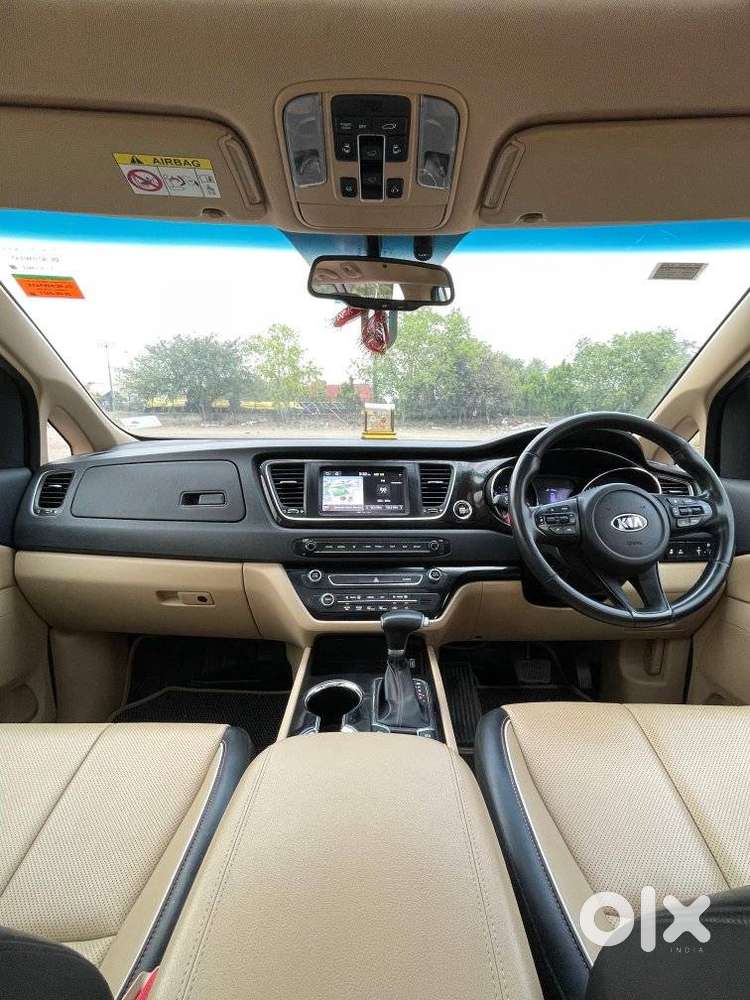 Kia Carnival Limousine, 2021, Diesel