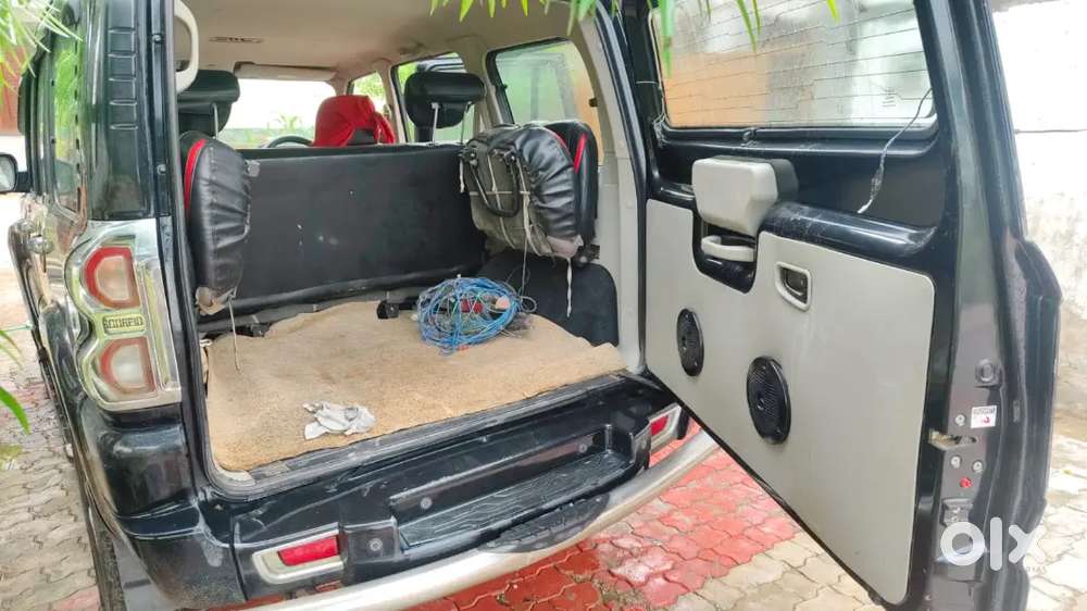 Mahindra Scorpio 2017 Model S10