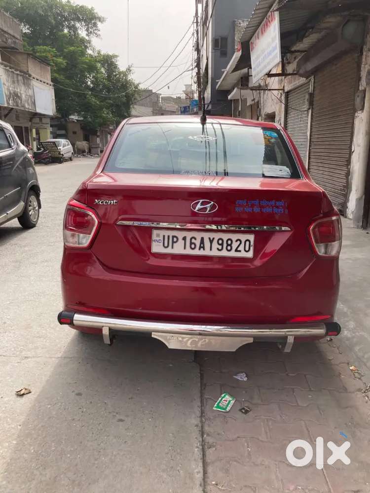 Hyundai Xcent Petrol 2015