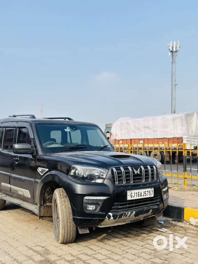 Mahindra Scorpio Classic 2009 Diesel Manual 4th
