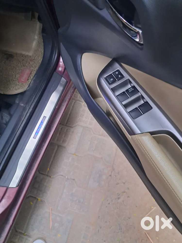 Honda City Vx I-dtec 2014 Top End Sunroof Alloys And Leather Seats