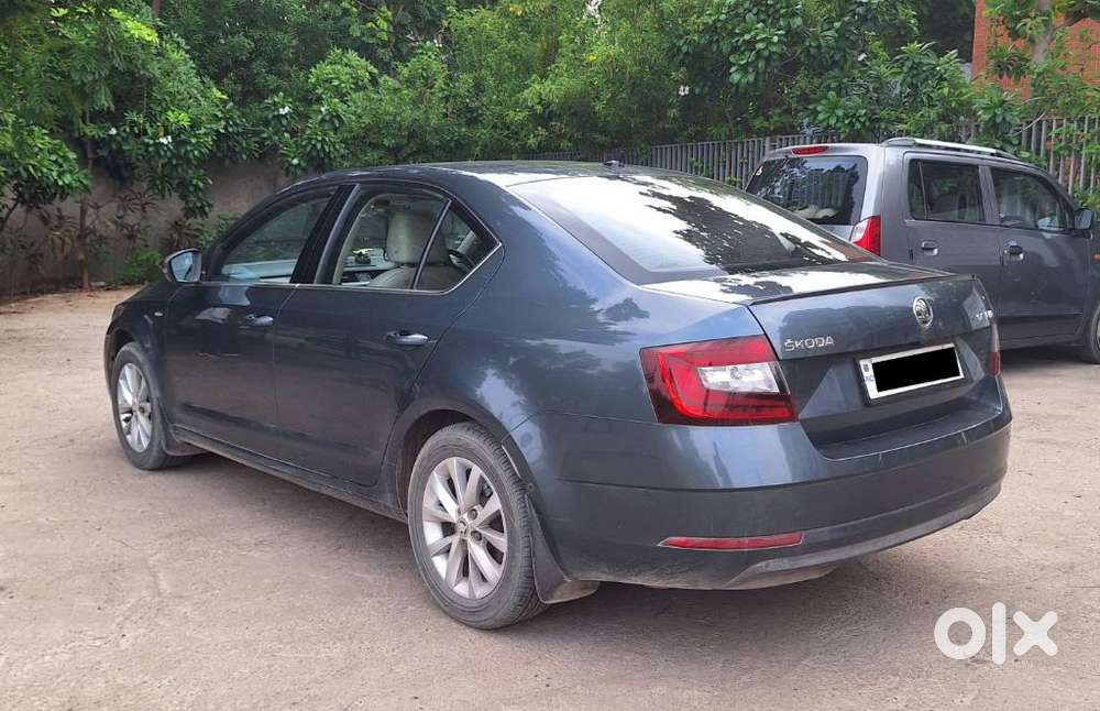Skoda Octavia 2.0 L K Tsi At, 2019, Petrol