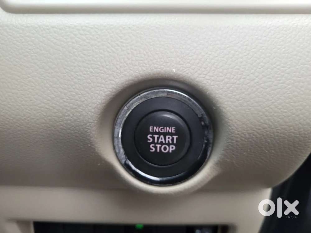 Maruti Suzuki Dzire 1.2 Vxi, 2018, Petrol