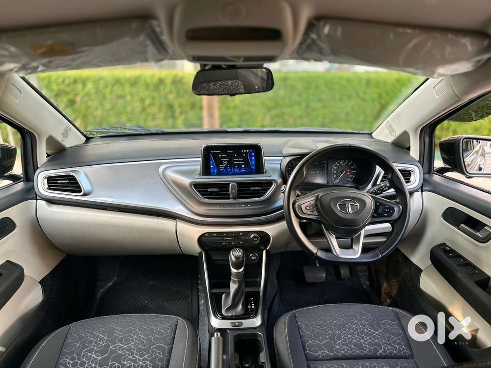 Tata Altroz 1.2 Xz Plus Rtn Dct, 2023, Petrol