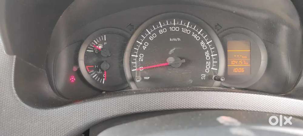 Maruti Suzuki Swift Lxi 2015