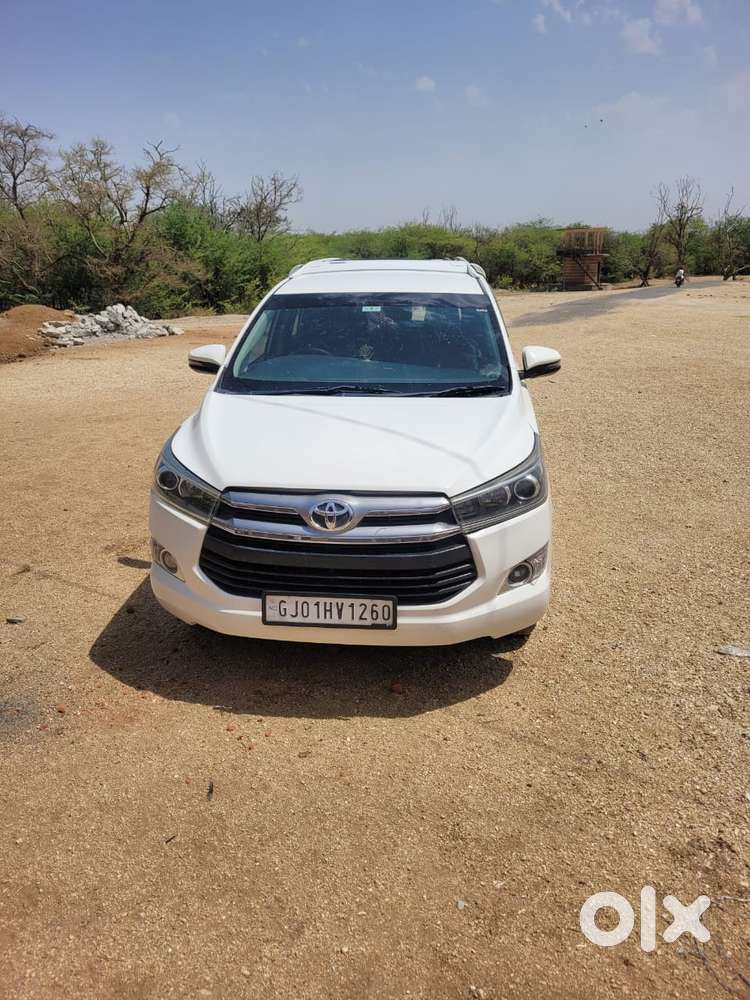 Toyota Innova Crysta 2.4 V, 2017, Diesel