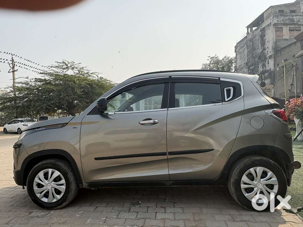 Mahindra Kuv 100, 2016, Petrol